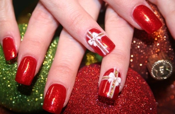 easy-christmas-nail-art-designs-and-ideas-9