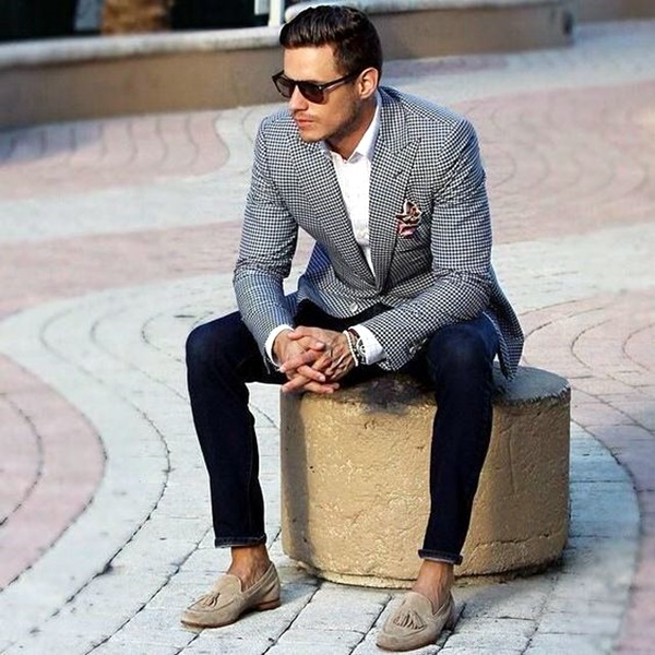 reasons-why-men-look-sexy-in-blazer-22
