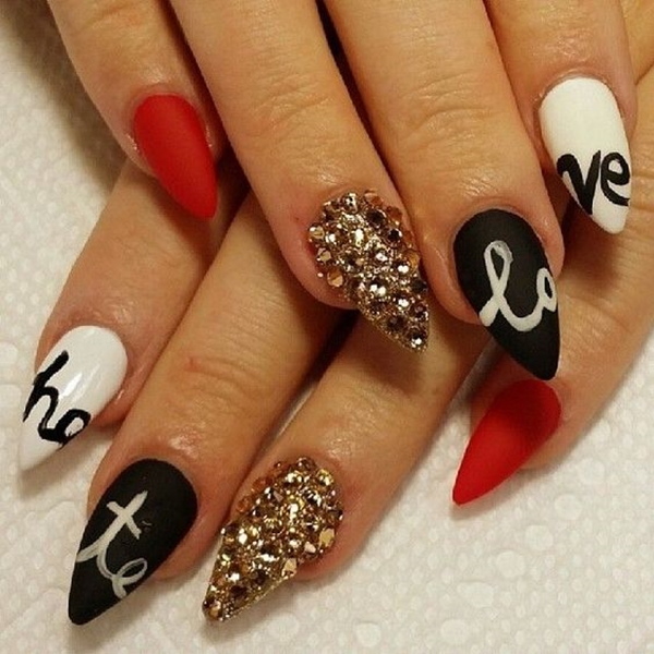 20-disastrously-festive-anti-valentine-nail-arts-for-those-who-arent-in-love-this-year-17