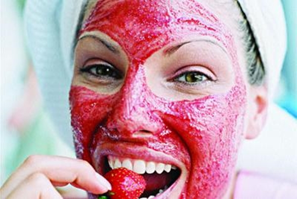 homemade-face-packs-for-ultimate-winter-glow-3