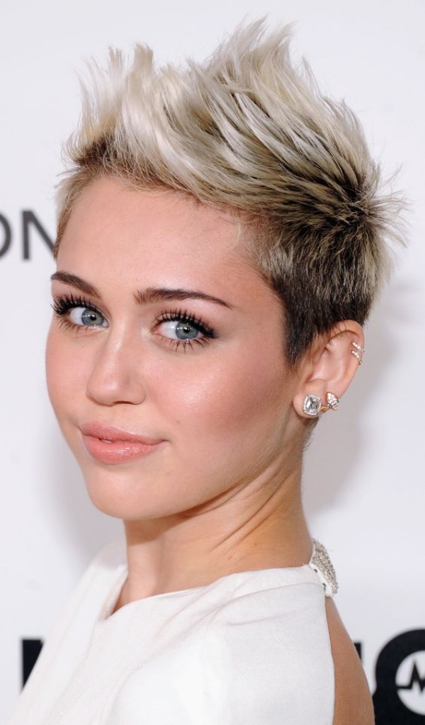 Face for round chubby pixie cut Hairstyles for