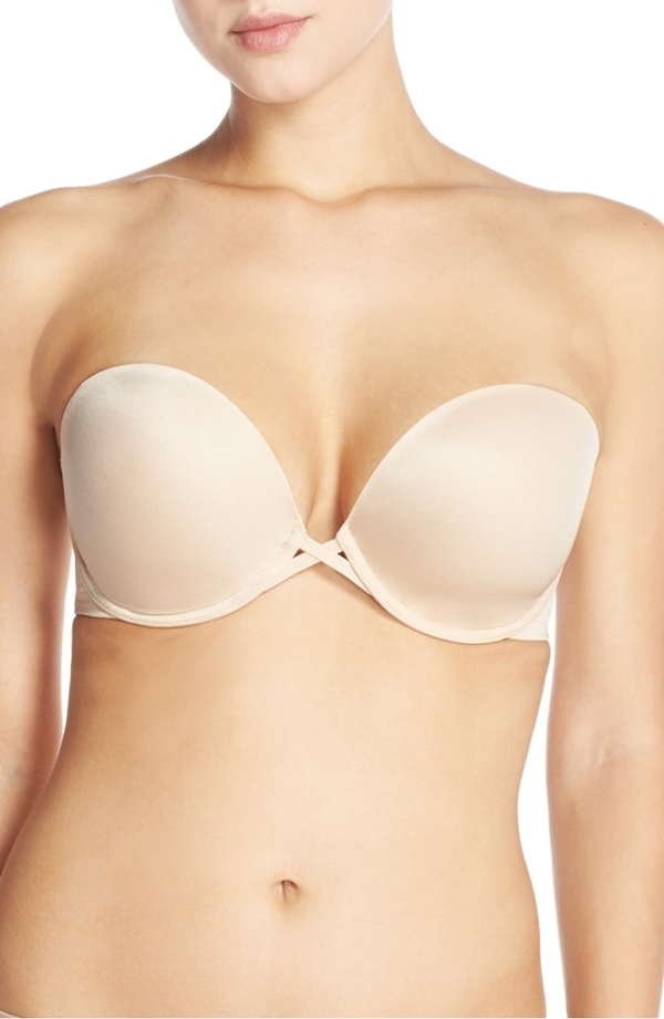 best-bras-for-small-breasts-that-women-need-to-know-about