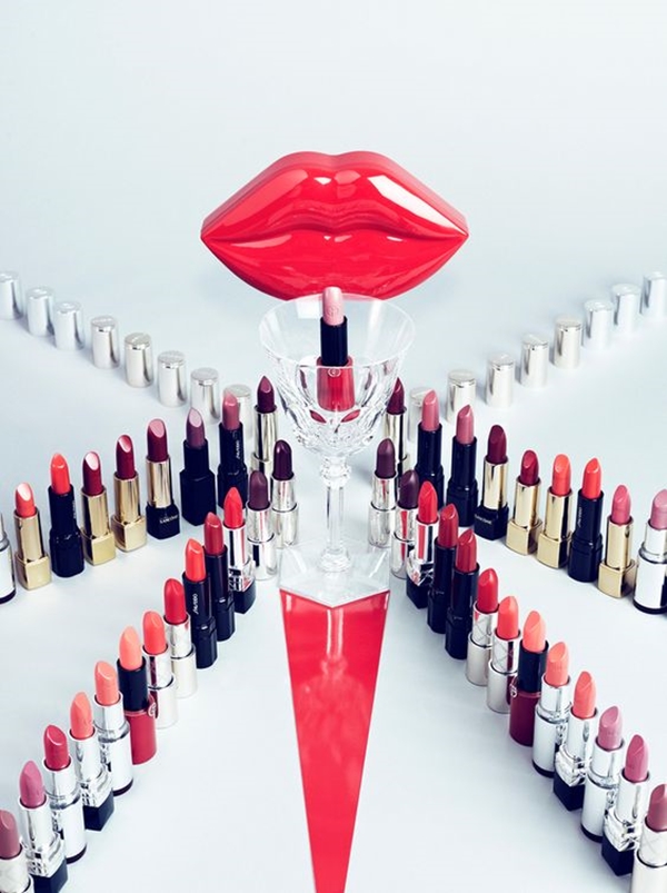 how-lipsticks-are-made-history-material-and-manufacturing