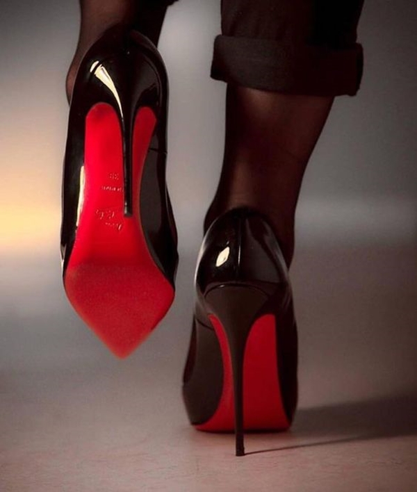 how-high-heels-are-made-history-raw-materials-and-manufacturing