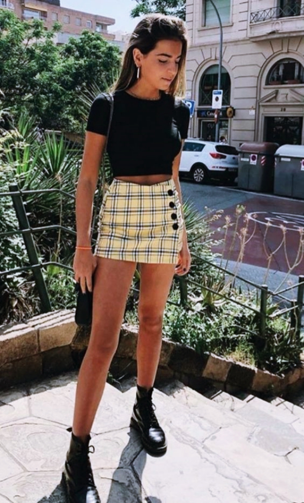Trendy-Summer-Outfits-Ideas-for-Teen-Girls-to-Try