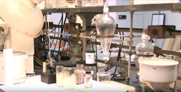 How Hair Color Is Made- Raw Materials, Manufacturing Process, And Quality Control