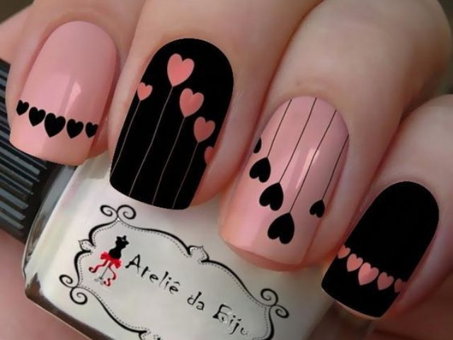 37 Cute And Easy Valentine S Day Nail Art Designs And Ideas Fashiondioxide Learn to paint and easy acrylic painting tutorial. day nail art designs and ideas